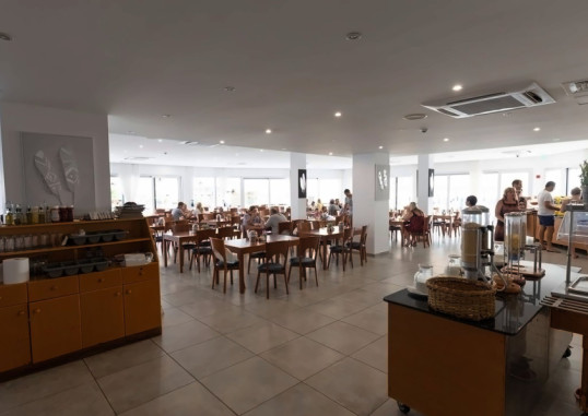 TETYK HOTEL & SUITES 10