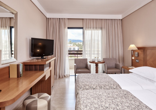 ATLANTICA GOLDEN BEACH (ADULTS ONLY 16+) 4