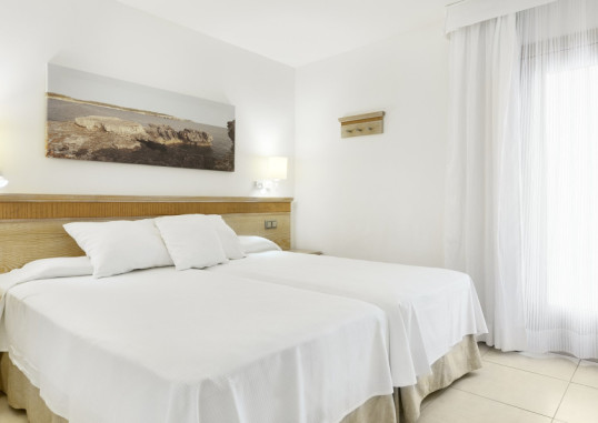 IBEROSTAR WAVES CLUB CALA BARCA 14