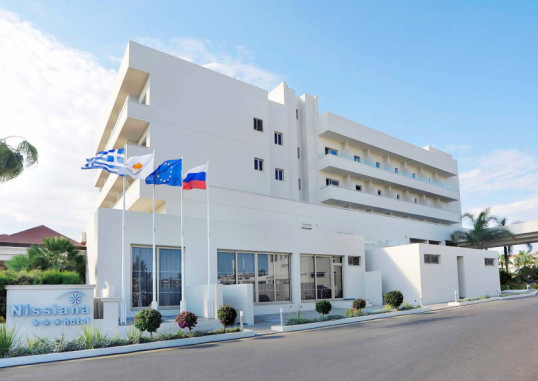 NISSIANA HOTEL & BUNGALOWS 5