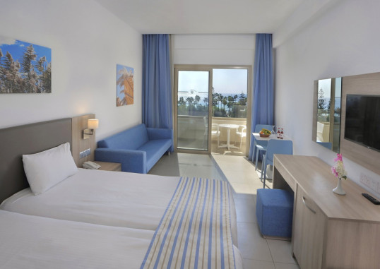 NISSIANA HOTEL & BUNGALOWS 9