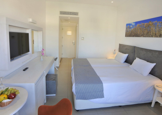 NISSIANA HOTEL & BUNGALOWS 10
