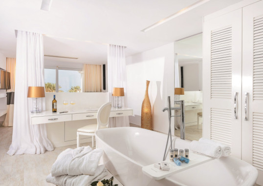 MINOS IMPERIAL LUXURY BEACH RESORT & SPA MILATOS 35
