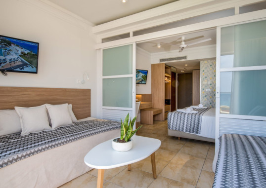 KIANI BEACH RESORT 41