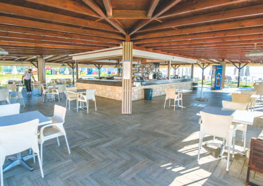KIANI BEACH RESORT 65