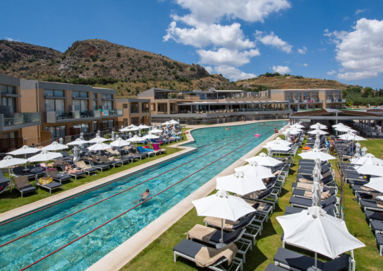 KIANI BEACH RESORT 1
