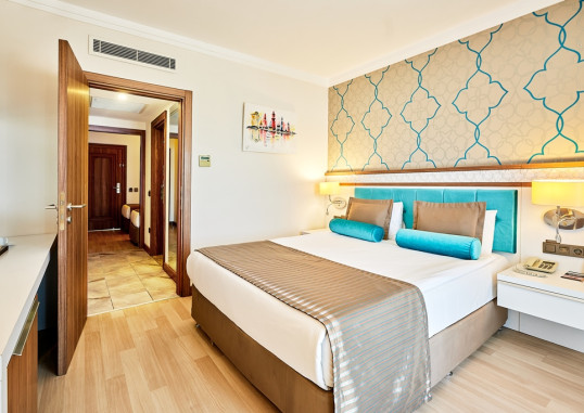 LUNA BLANCA RESORT & SPA 24