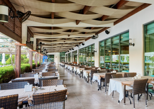 LUNA BLANCA RESORT & SPA 37