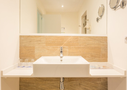 FERRER JANEIRO HOTEL SPA 25