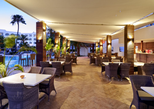 NOZHA BEACH RESORT & SPA 9