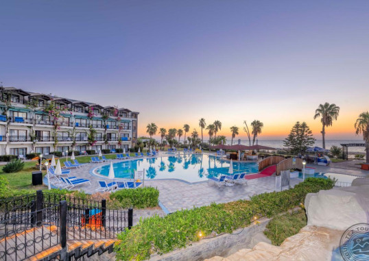 ARMAS LABADA HOTEL 11