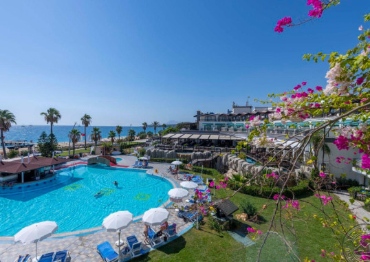 ARMAS LABADA HOTEL 16