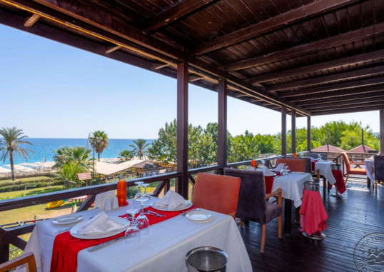 ARMAS LABADA HOTEL 24