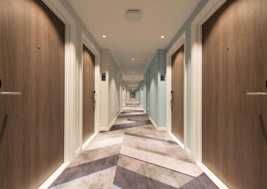 HAMPTON BY HILTON EDINBURGH WEST END 3