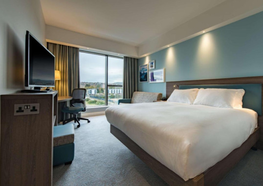 HAMPTON BY HILTON EDINBURGH WEST END 15