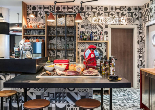 IBIS STYLES BARCELONA CITY BOGATELL HOTEL 7