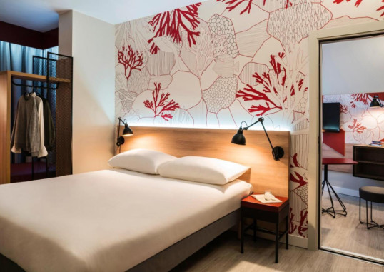 IBIS STYLES BARCELONA CITY BOGATELL HOTEL 14
