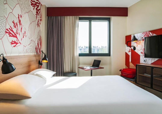 IBIS STYLES BARCELONA CITY BOGATELL HOTEL 15