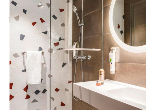IBIS STYLES BARCELONA CITY BOGATELL HOTEL 17
