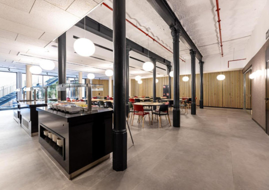 RAVAL HOUSE 16