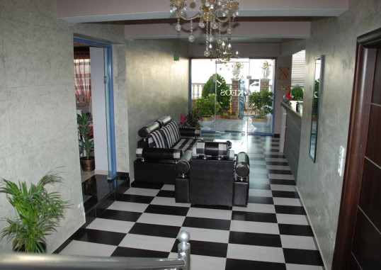 HOTEL KEOS 7