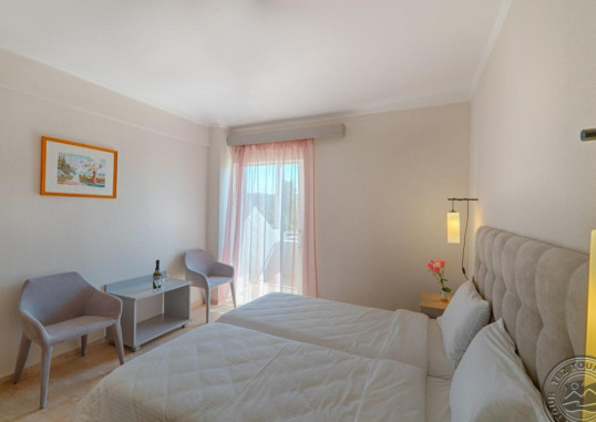 LIVADI NAFSIKA HOTEL (ADULTS ONLY) 8