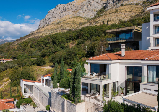 ANANTI REZEVICI MONTENEGRO 16