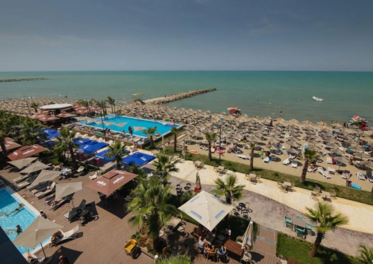 BRILLIANT HOTEL & SPA 17