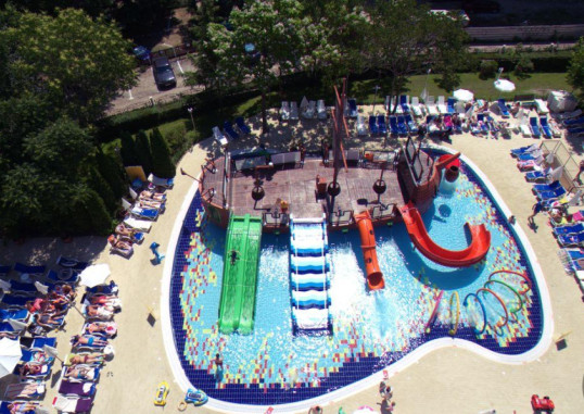 HOTEL LAGUNA PARK & AQUA CLUB 6
