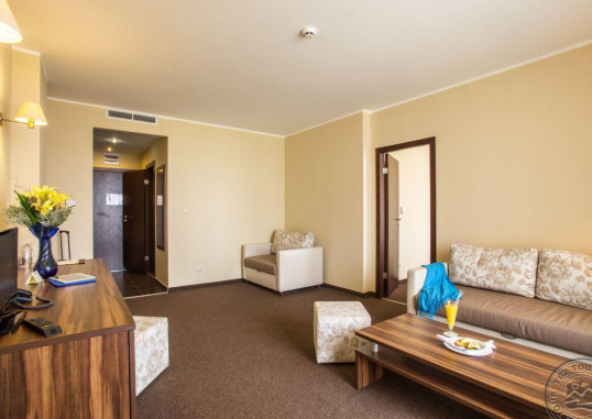 HOTEL LAGUNA PARK & AQUA CLUB 18