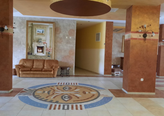 YAVOR PALACE 6