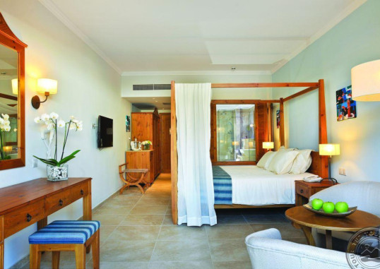 OLYMPIC LAGOON RESORT PAPHOS 6