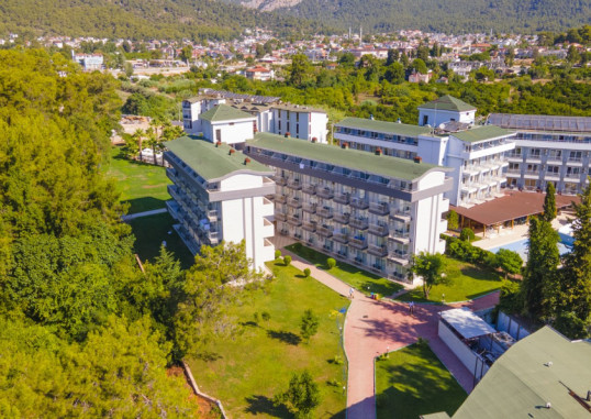 ALDER GARDEN HOTEL 4
