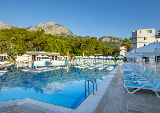 ALDER GARDEN HOTEL 8