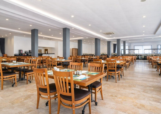 ALDER GARDEN HOTEL 13