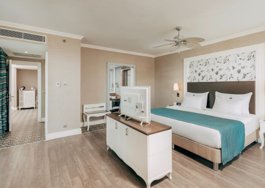 King Suite 2
