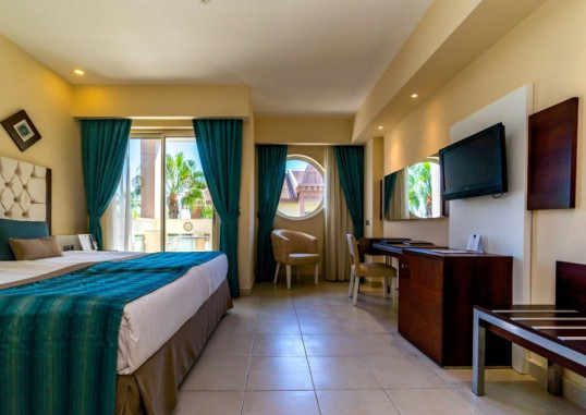 Family Room 2