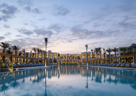 SERRY BEACH RESORT 5
