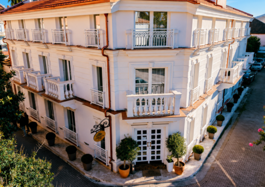 MOENIA BOUTIQUE HOTEL 2