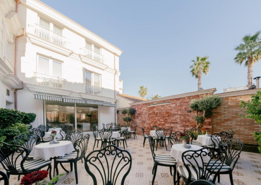 MOENIA BOUTIQUE HOTEL 5
