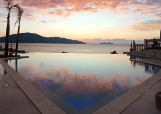 CORAL BOUTIQUE HOTEL 5