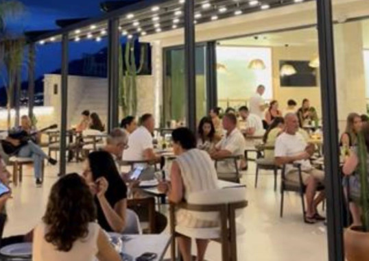CORAL BOUTIQUE HOTEL 10