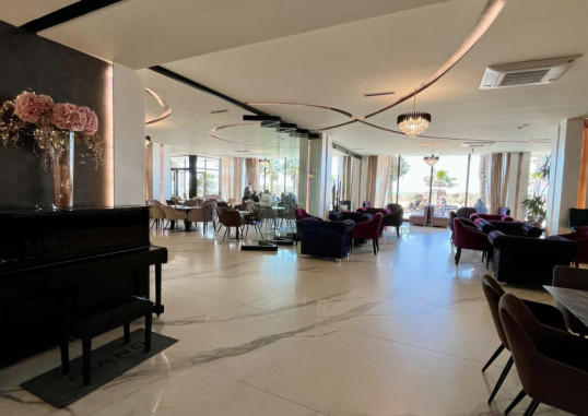 VIVAS HOTEL 8