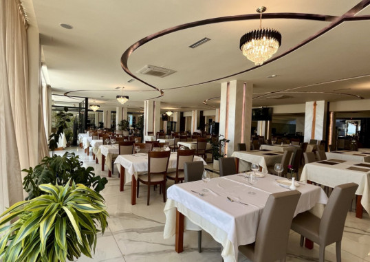 VIVAS HOTEL 15
