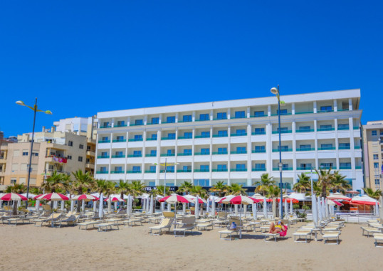 VIVAS HOTEL 20