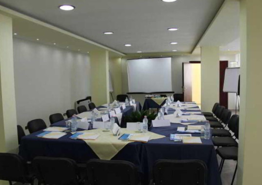 VIVAS HOTEL 29