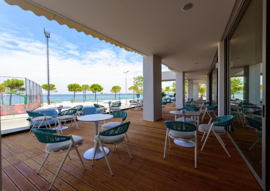 NAVY HOTEL 12