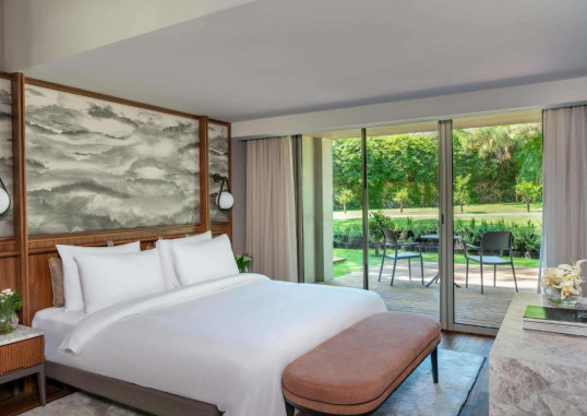 Marine Suite 6