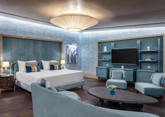 Presidential Suite 6