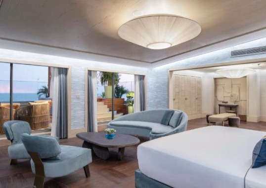 Presidential Suite 9